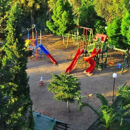 Hedef Beyt & 3*