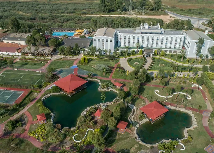 Hedef Beyt & 3* Selçuk