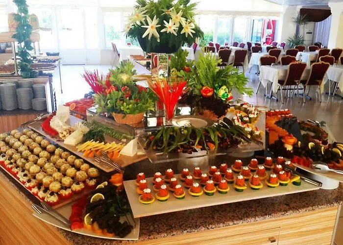 Hedef Beyt & Отель Сельчук