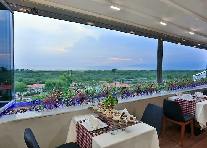 Hedef Beyt & Сельчук