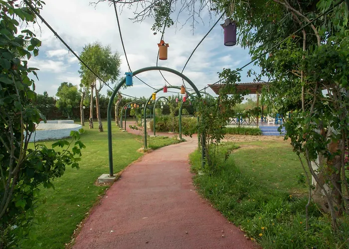 Hedef Beyt & Отель 3*