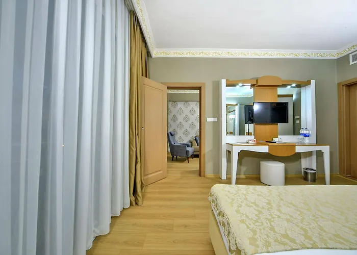 Hedef Beyt & 3* Selcuk